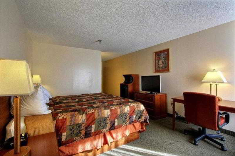 Days Inn & Suites By Wyndham Mt Pleasant Mount Pleasant Zimmer foto